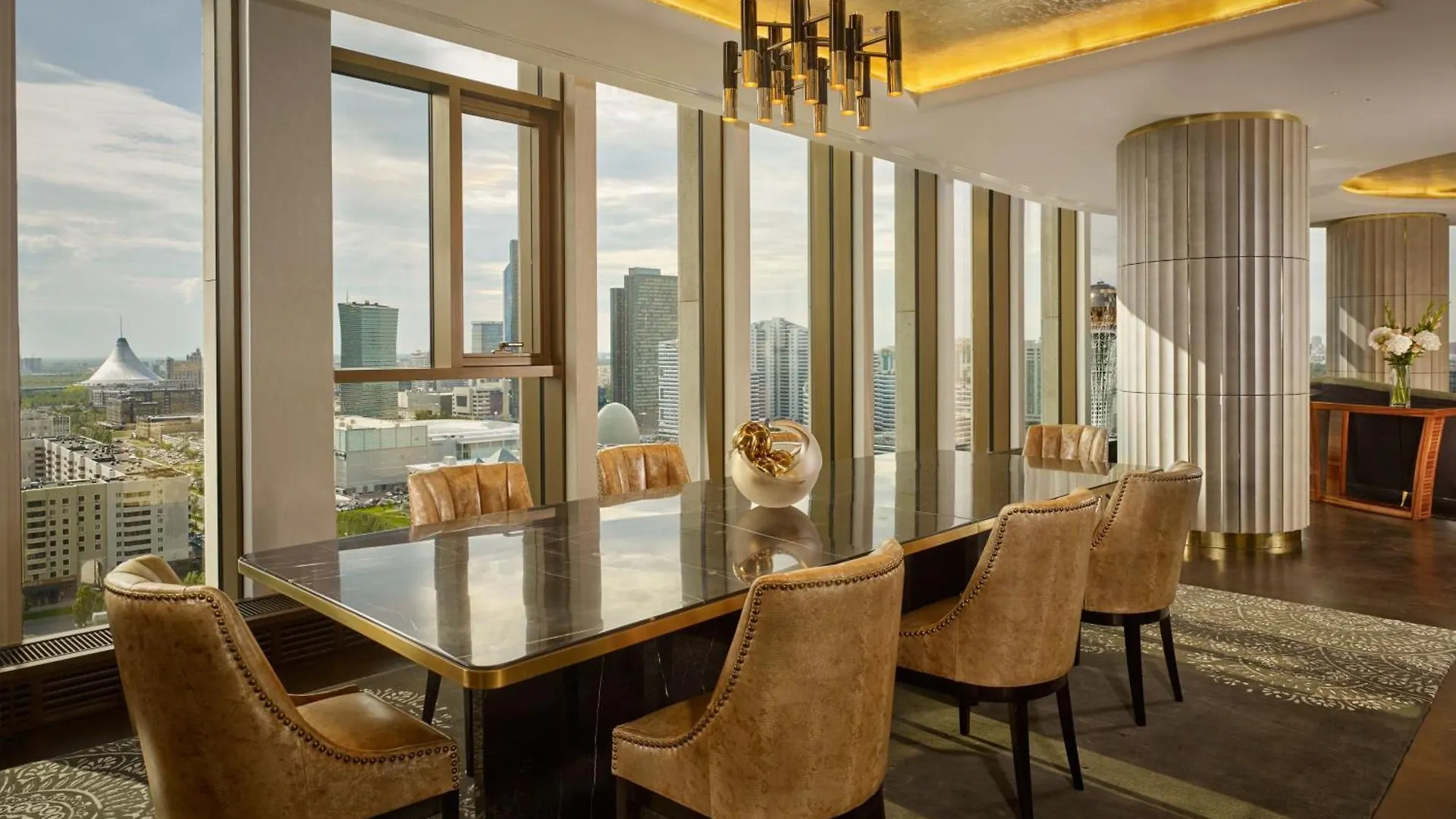 The Ritz-Carlton, Astana Otel 5*,  Kazakistan