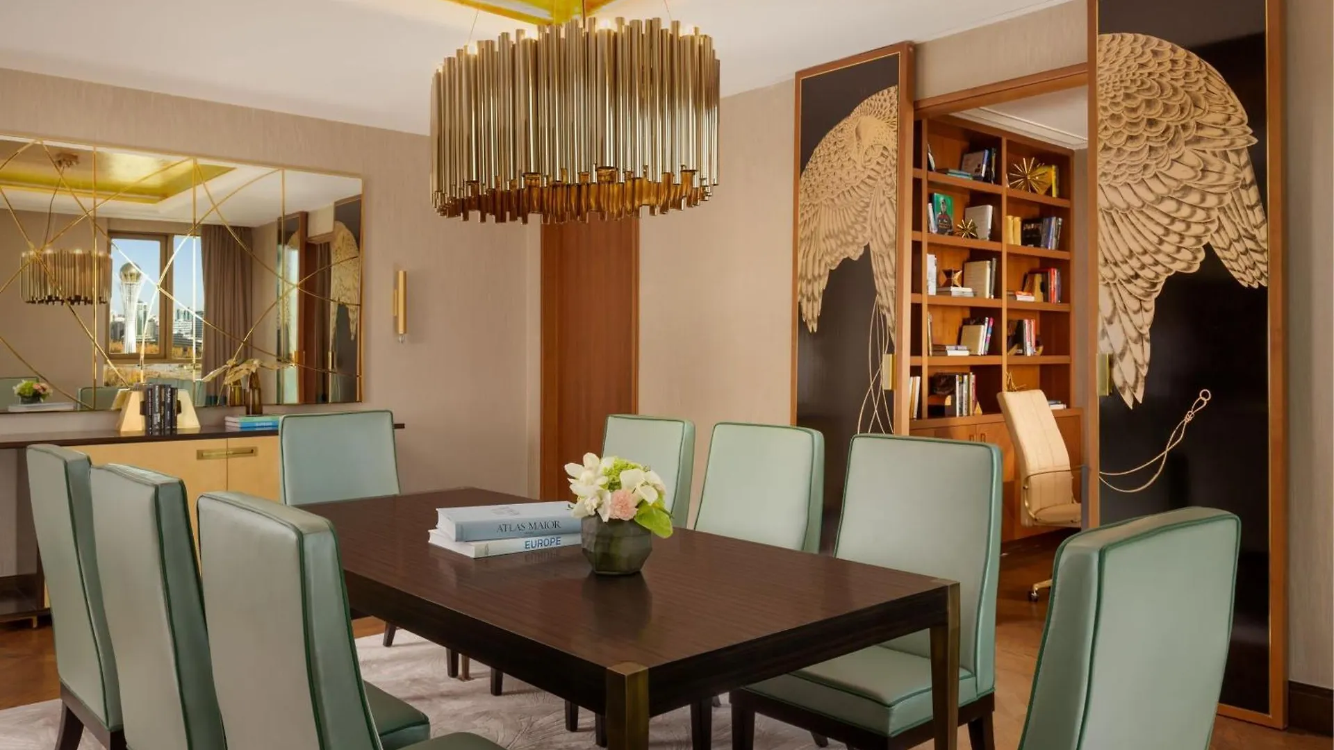 The Ritz-Carlton, Astana Otel