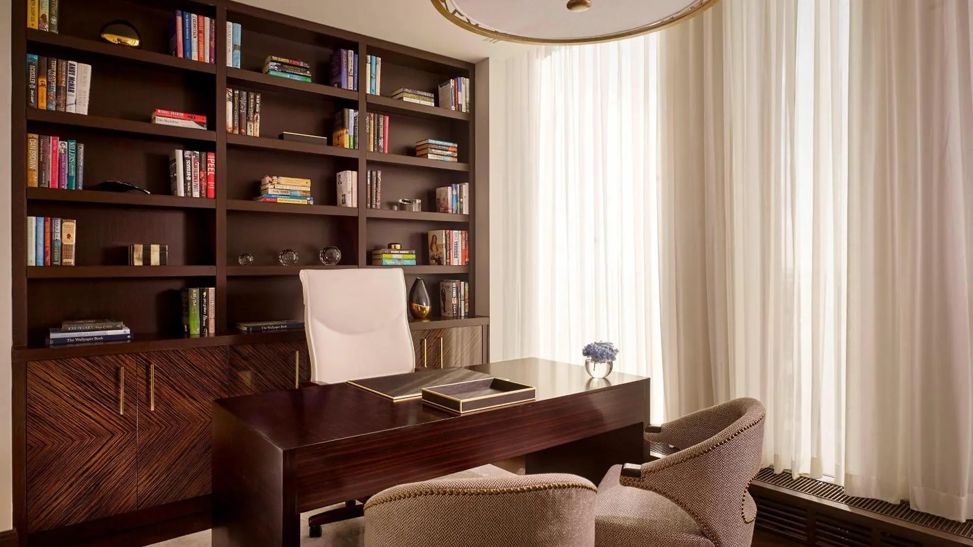 The Ritz-Carlton, Astana Otel