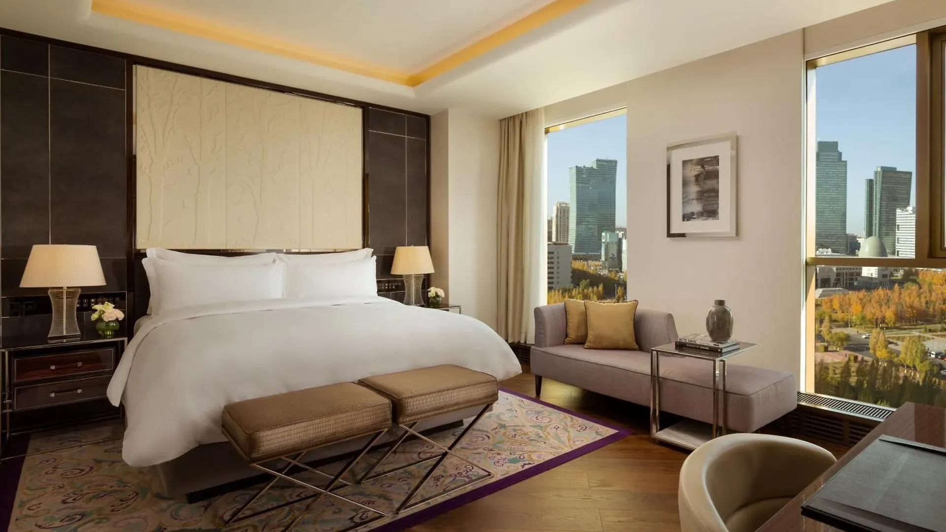 The Ritz-Carlton, Astana Otel