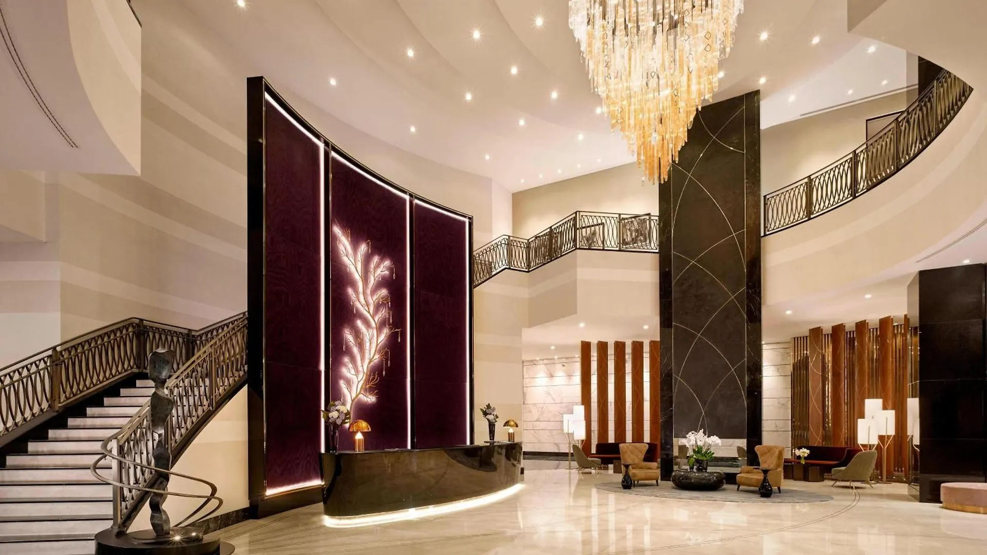 The Ritz-Carlton, Astana Otel