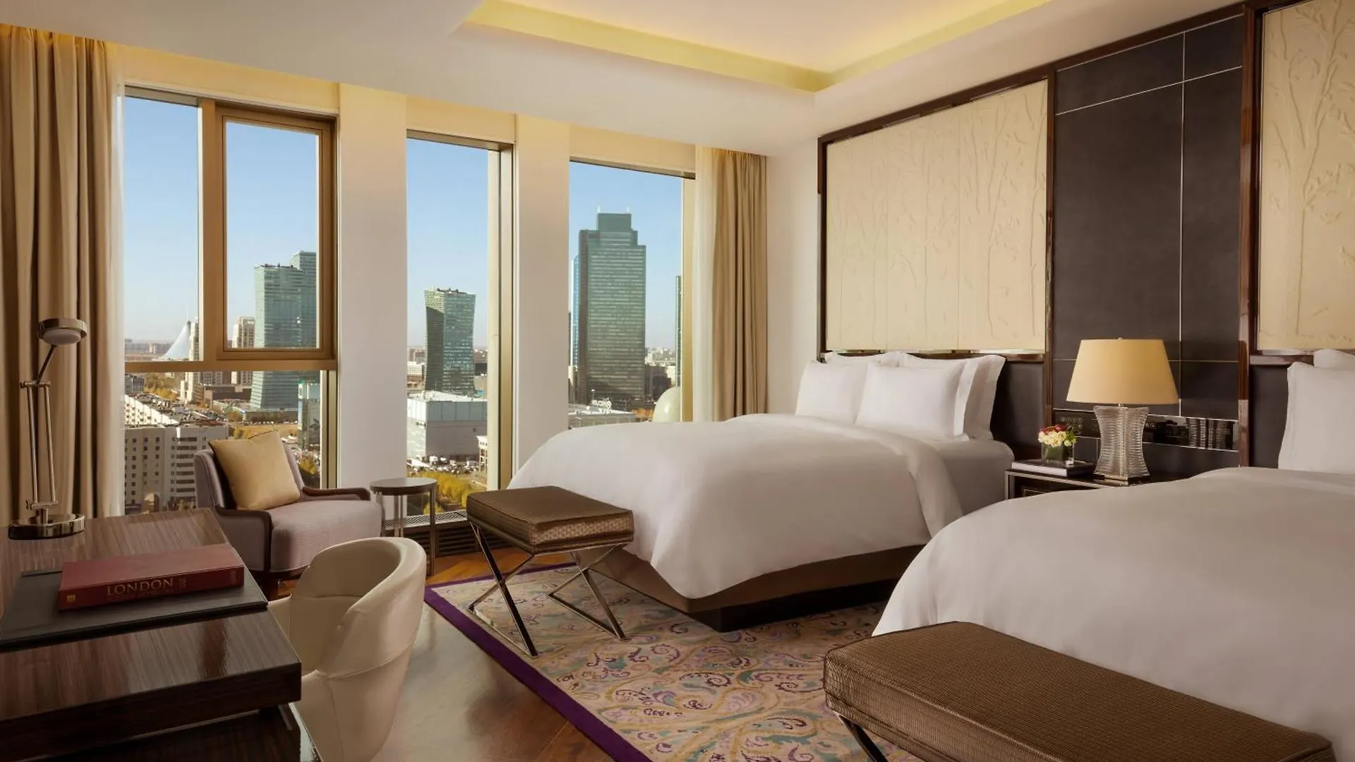 The Ritz-Carlton, Astana Otel