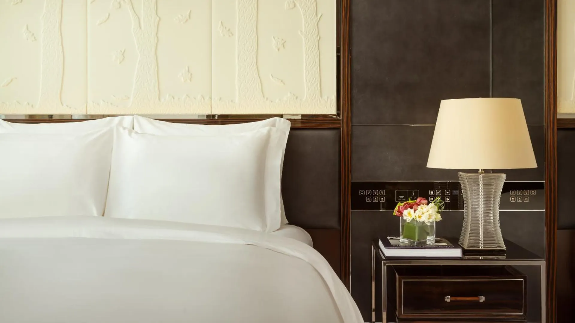 The Ritz-Carlton, Astana Otel 5*,