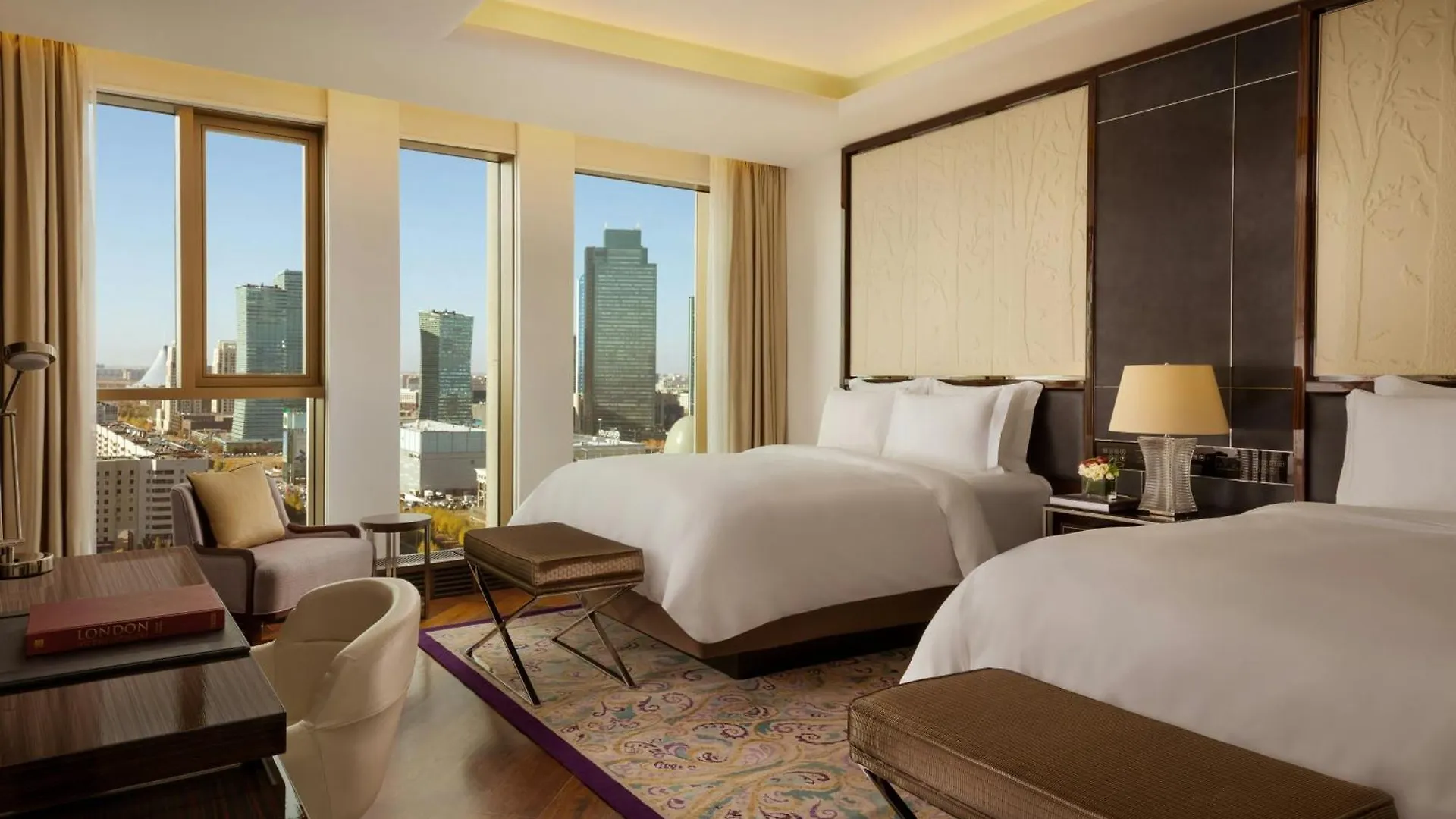 The Ritz-Carlton, Astana Otel